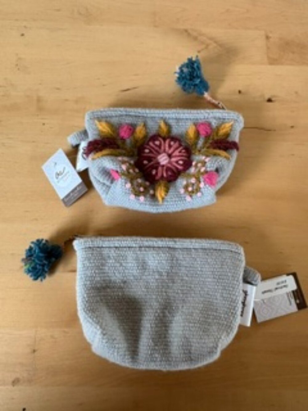 Artesana Love-Victoria Hand Embroidered Small Pouch - Light Grey